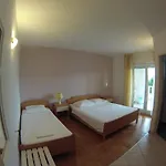 Duce Sandy Mare Apartman Omiš
