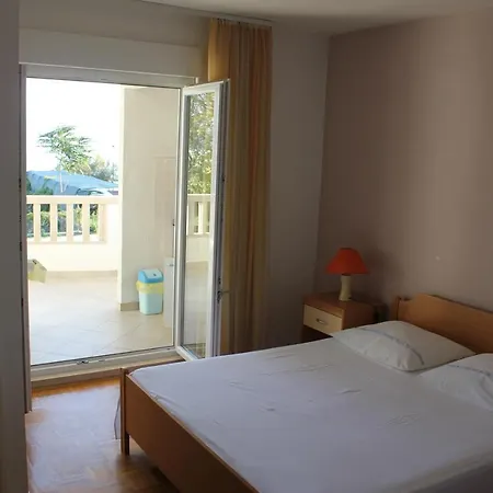 Duce Sandy Mare Appartamento Omiš